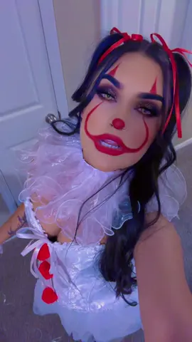 #fyppppppppppppppppppppppp #pennywise #halloween #viraltiktok #pennywisethedancingclown 
