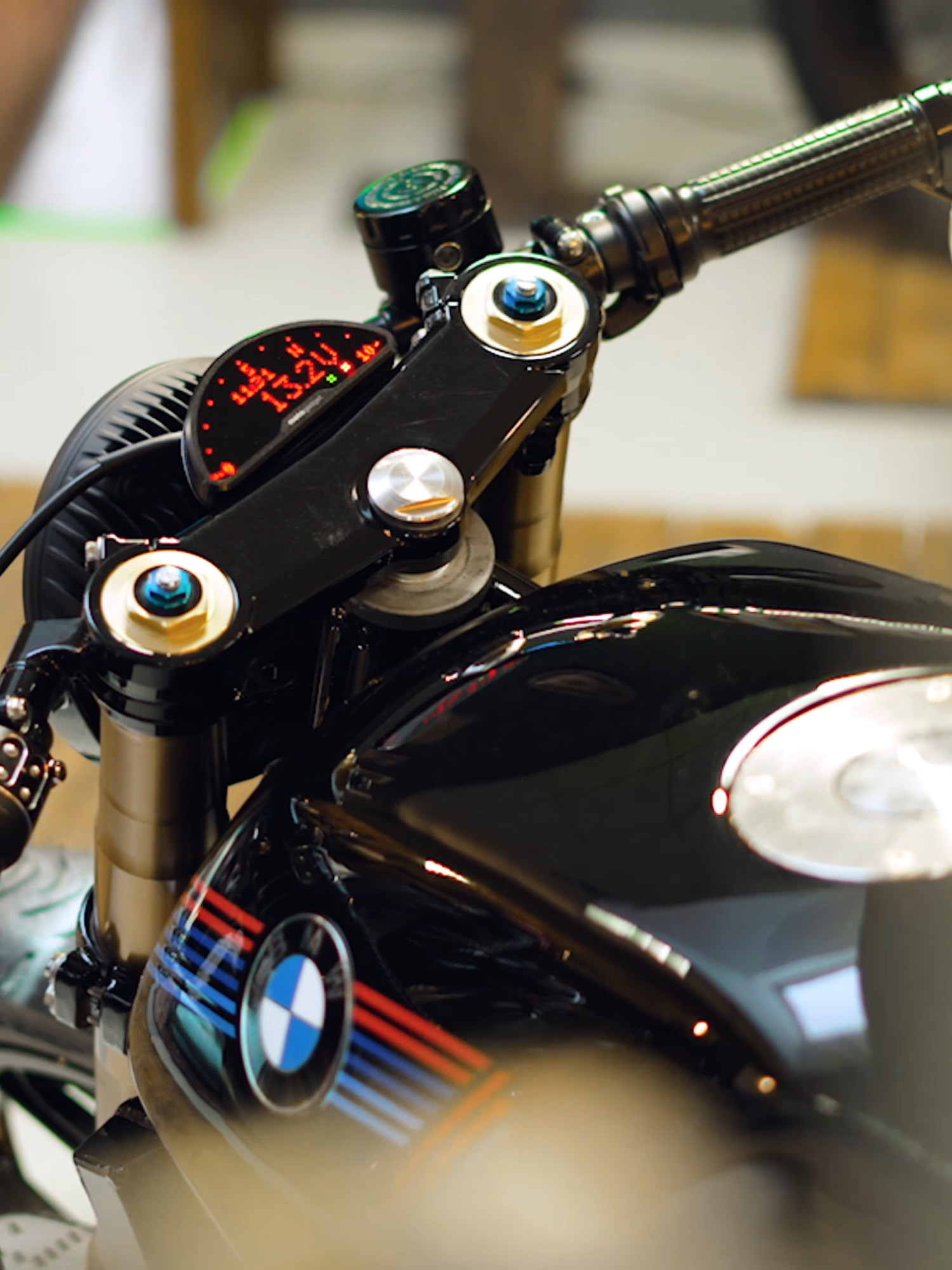 BMW K100 RS - Black Arrow The Art Of Motorcycle  #bmwmotorrad #custombike #motorcycle #caferacer