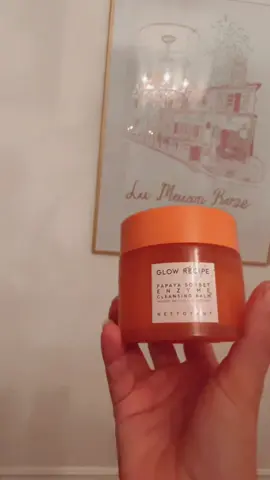 Let see if we can get glow recipe to comment 💘💖🍭🧁#fyp #preppyaesthetic #preppy #viral #glowrecipe @Glow Recipe 
