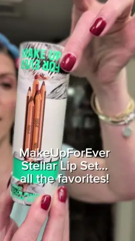 You get 5 of the best lip liners that can even be used as eye liners!! Talk about being versatile!! #lipliner #miniliners #liplinerpencils #makeupforever #mostlovedlipliner @MakeUpForEverUSA 