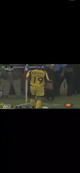 Manuel Lapuente ha fallecido, pero deja un gran legado en el futbol. Recordamos cuando logró dejar atrás una sequía de 13 años sin título para el América.  #manuellapuente #clubamerica #aguilasdelamerica #ligamx #dep 