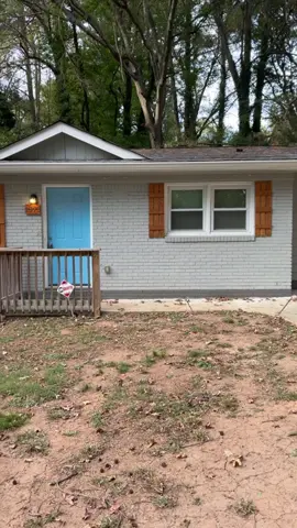2 bed 2 bath home for rent  $1,450 a month  Big backyard  Quiet Street  956 sq ft  Just minutes from downtown Hapeville, Hammond Park. —————————— Requirements:  580 score or better  No bankruptcies or evictions less than 5 years  $75 application  Move in have to be 30 days or less  #fyp #foryou #atlanta #atlantarealestate #atl 