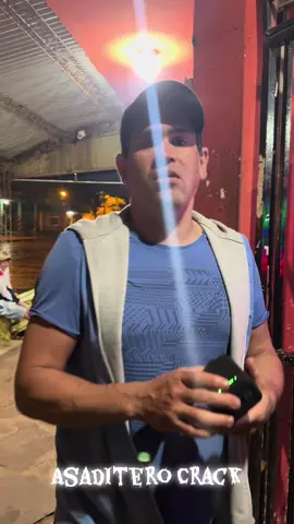 Un genio el amigo Asaditero . Compartan @Aldo Urbieta 