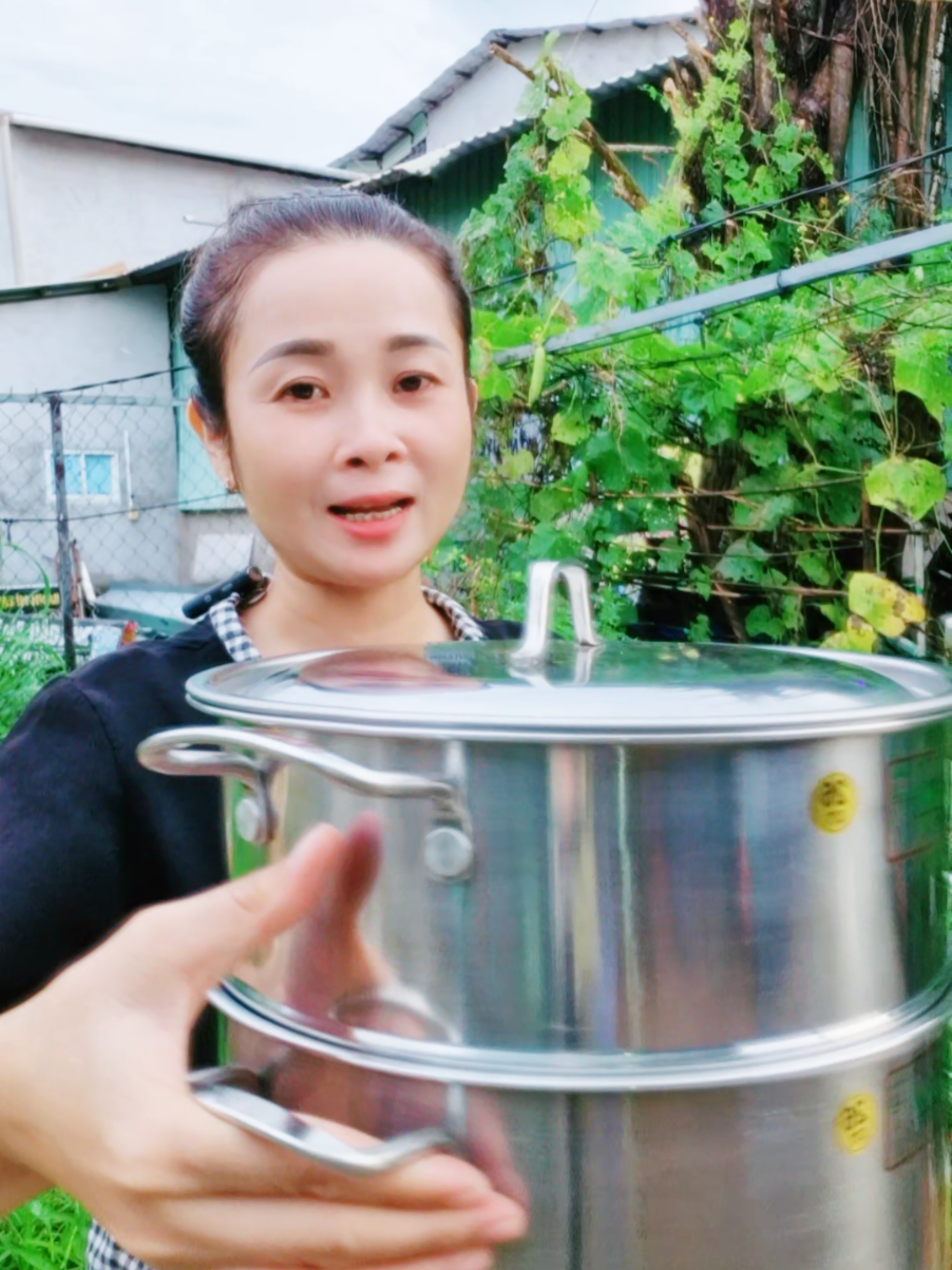 bộ nồi xửng hấp sai 26cm hấp được 2kg xôi.dùng được cho mọi loại bếp.