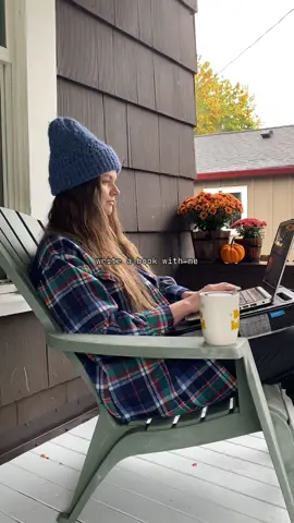 Truthfully, I haven’t been writing much lately. Not because I don’t want to, but because I’ve been struggling a bit mentally/emotionally AND I’ve also been busy creating & launching tactile writing tools that help new writers find their way & seasoned writers find their joy again. Choosing to be a writer is as terrifying as it is thrilling. We can’t simply show up, turn off our brains, and mindlessly check tasks off of our to-do lists. We’re creating art, people, and that takes more than just effort. Sure, effort is a HUGE part of a writer’s success, but if you’ve lost the joy or can’t see the path ahead or aren’t in a good mental state, then the entire process slows down. It warps. It becomes too much. Maybe you give up. Or press pause for weeks, months, years. If this sounds like you, or if you want to avoid becoming this, then you’ve got to get creative and find a way to keep writing, even when you don’t want to. And this is where those tools I was talking about come in. Don’t reinvent the wheel or try and figure out how to move forward on your own. Let a writer who has been there, done that lend you a hand. Don’t worry I’m not going to offer to be your coach or sell you a program. All I ask is that you give me a follow, check out the writing tools I have on offer, and keep checking back for new ones. Or, better yet, send me a message and let me know what you need to be able to move forward with your writing journey and we can make it happen together. This is what the writing community is all about. Encouraging each other. Sharing new tactics so we can Always Bee Writing. Thanks for reading this far, and if you have any idea how to insert white space to break up the text in a comment, please share your knowledge. My dad says I’m a millennial with boomer technology tendencies 😬 I hope we can be friends anyway 😉 . . . #writingtips #writingcommunity #writingcommunitytiktok #aspiringauthor #writersoftiktok 