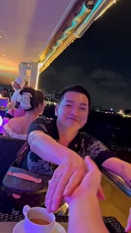 Hãy quên đi những buồn phiền khổ đau nha !!!#TikTokAwardsVN #quangminhcomedian #vuicungtiktok❤️❤️ 