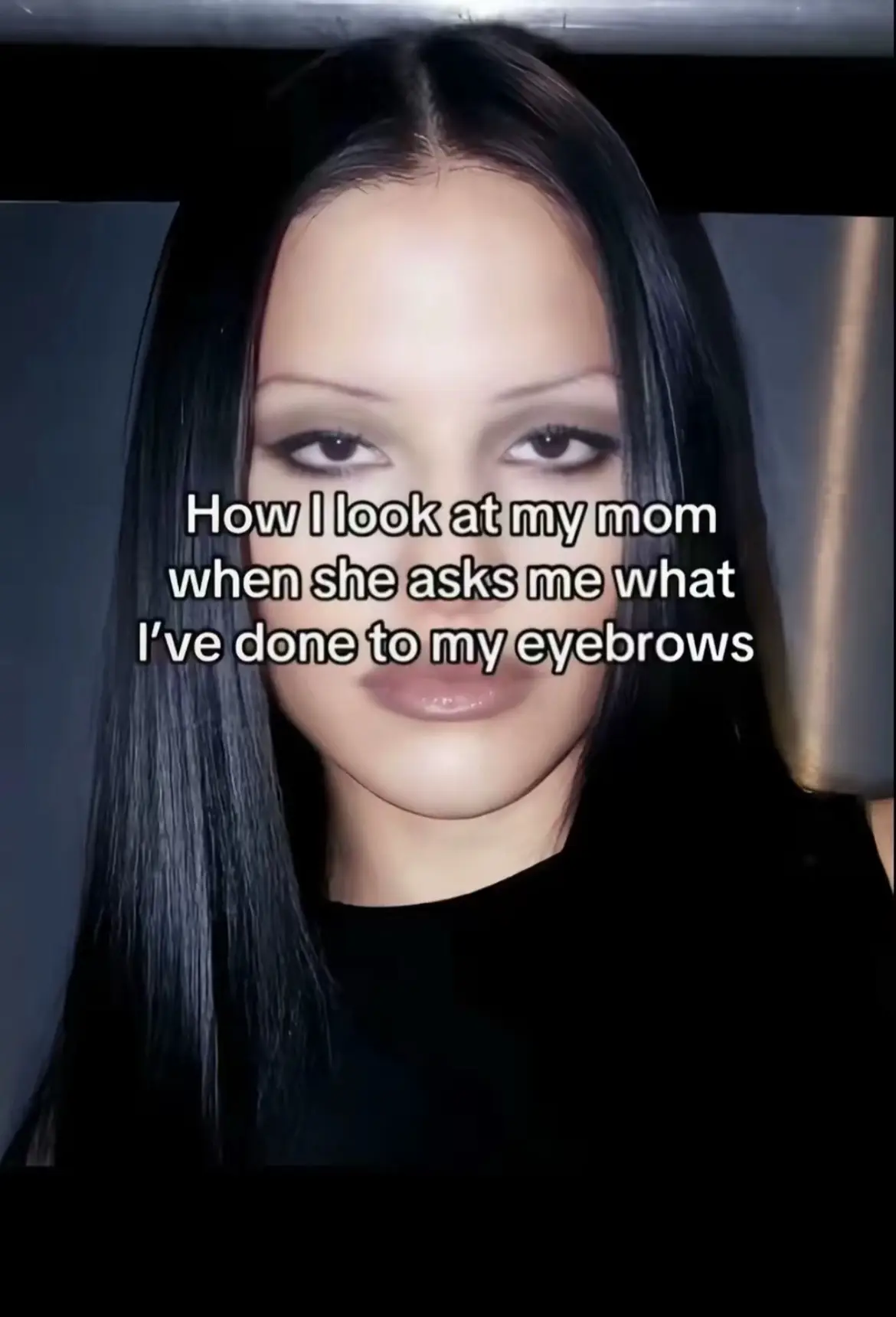 I found a good medium should I commit to thinner brows frfr? 🤭🥹 #thinbrows #90smakeup #browtransformation 