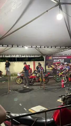 waiting zone  🖐️ tp ngamuokkkkk  #superprix2025 #superchallenge #roadraceindonesia #5tpmenolakpunah #balapmotor 