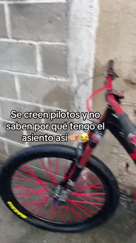 #surfistadeasfalto🏄‍♂️ #humor #stunt #stuntbike #manoalpiso 