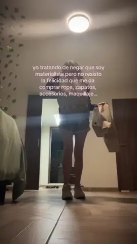 me encontré este video así que repost!!! 😪 p.d. Culpo al mundo capitalista por hacerme así 💔 pero ya lo estoy mejorando :c  #imjustagirl #materialista #adictaalascompras #shopping #makeuuup 