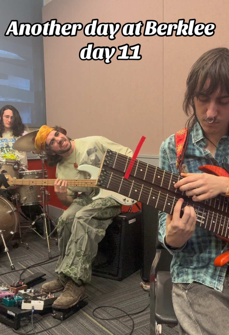 With my homies type beat #modernjazz #berklee #lespaul #berkleeguitar #jazzmusic 