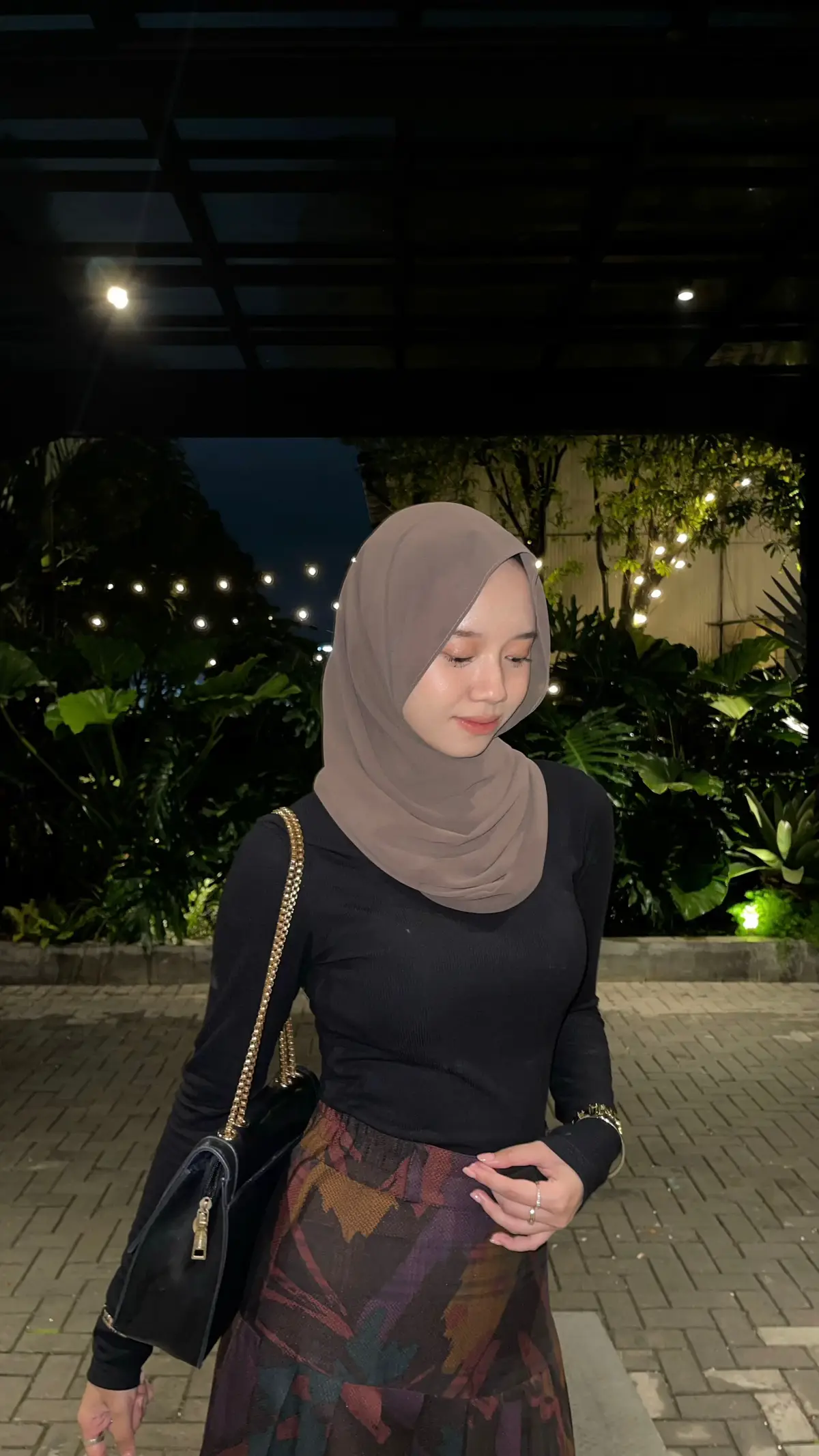 isinyaah aku aku & aku