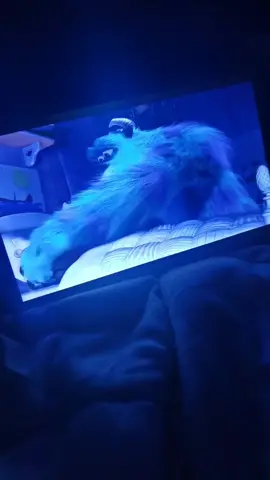 لحظة ادراك كبرنا ومازالنا نتابع الافلام الكرتونية🫶 #كرتون #قطتي #سهرة_اخر_الليل #انمي #الشعب_الصيني_ماله_حل😂😂 