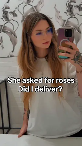 I think I delivered 😏  . . . #rosetattoos #tattoos #fyp #tattoo 