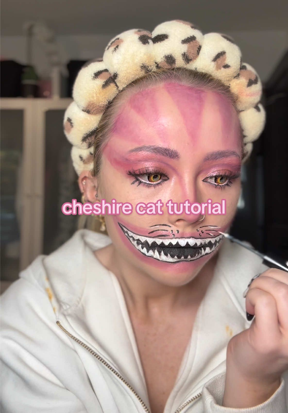 in honor of halloween in one week, i’m going to be posting a bunch of fun makeup looks over the next few days!! i think the cheshire cat turned out SO GOOD🤭 lmk what you want to see next!! @NARS Cosmetics @Juvia’s Place @about-face beauty @Ulta Beauty @loréal paris usa @NYX Professional Makeup @TTDeye Colored Contact Lens #halloweenlook #halloweenmakeup #cheshirecat #fyp #makeuptutorial 