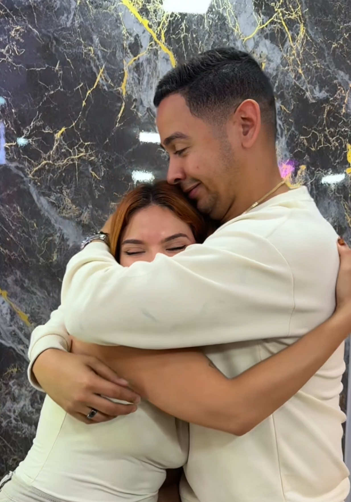 Dios ha sido bueno y maravilloso ❤️🙏🏻 ya tenemos nuestro segundo emprendimiento casi listo 📍 traemos algo bonito y esto es gracias a ustedes por su apoyo incondicional 🙌🏻 desde ya sigue la cuenta en IG @percha.dn 📲 ya pronto estaremos subiendo más contenido y mostrando este hermoso proyecto. Los queremos mucho y tenemos un corazón lleno de gratitud, con Dios, con nuestras familias, con nuestros amigos y por supuesto con nuestros seguidores ❤️ #emprendimiento #emprendedores #graciasadios #guanare 