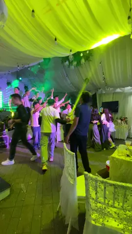 Đám cưới quê vẫn là 1 cái gì đó #xuhuong #djremix #wedding 