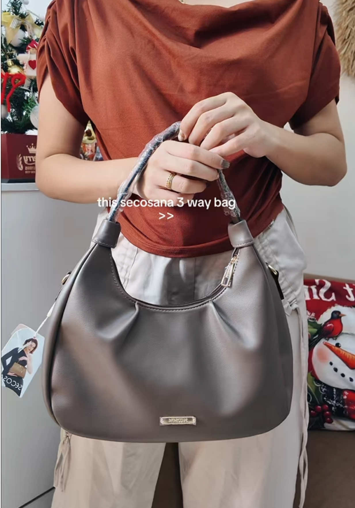 so obsessed with this new release bag from @secosanaph ! #secosana #bagforwomen #3waybag 