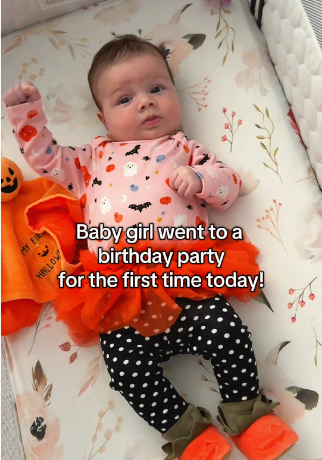 Baby girl went to a birthday party for the first time! 🥳 #babytok #babiesoftiktok #cutebaby #babygirl #babygirloutfit 