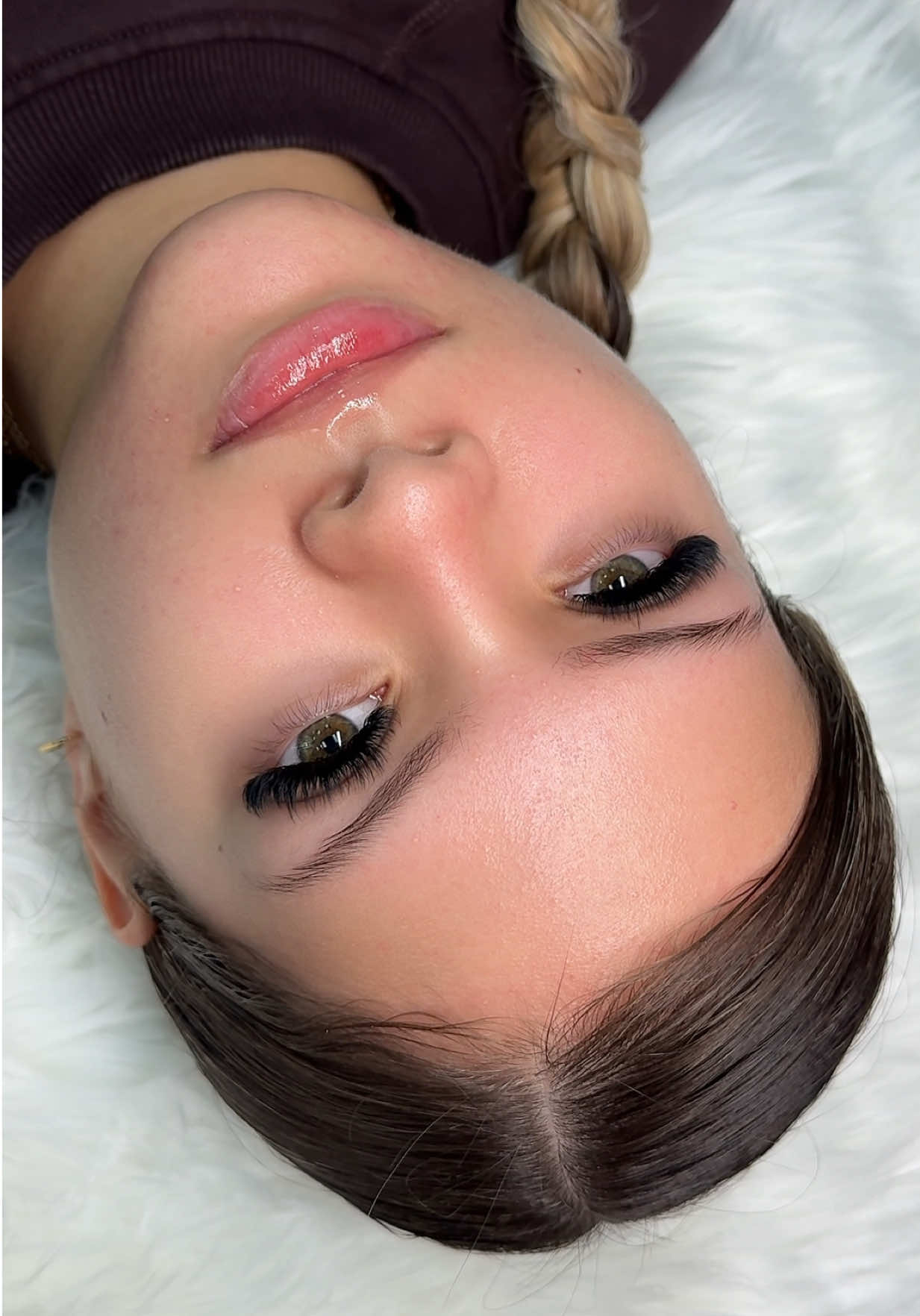 Warning: these lashes may cause major main-character energy ✨ . 3WK Retention on this volume set 💕 Using 0.03 + 0.04 CC 7-13mm . Have you tried our tweezers?  Golden Kiss Collection now live!!  Don’t miss out :)  . . #Arlingtonlashes#Mansfieldlashes#eyelashextentions#lashextentions#fyppppppppppppppppppppppp 
