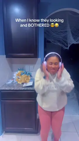 Let me make y’all mad real quick.  Look friends @Humble_ Beauty🇯🇲 @✨B R I T 💗 N I C O L E✨ 😂😂😂 #fypシ #viral #trending #explore 