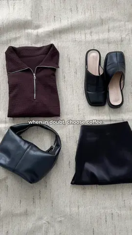 Soft, warm, effortlessly put together 🤎 #Guncang1111 #WIBGajian #BeliLokal #officewear #atasanwanita 