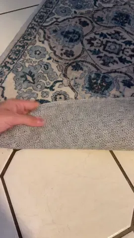 Add warmth and charm to your kitchen with these HEBE washable farmhouse rugs 🤎 They’re soft, durable, non-slip, and come in a set of 3—perfect for your kitchen, hallway, or laundry space! #kitchenmakeover #farmhousedecor #homestyletips #washablerugs #bohokitchen