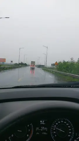 tuy hòa mưa 💭 hơi to lụt rồi😴#mưagióbãobùng #mưa #nhactamtrang #xuhuong 