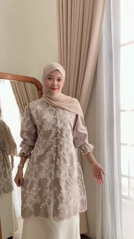 edisi tunik warna abu gini cakep bgt💌🫶🏻#promomakangajian #promoseruweekend #promomakan1010 #bismillahfyp #tunikkekinian 