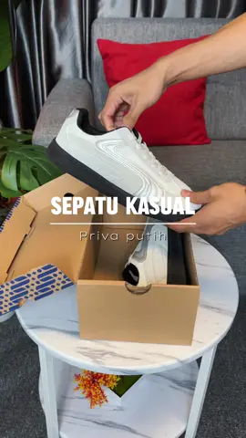 sepatu rilisan terbaru dari @lucky_fan_store  #outfitinspo #outfitideas #luckyfanstore 