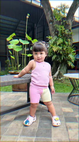 Loh es krim kah ini? 😍 #MasyaAllah #ranaimamalikaraudhiaandara #lily #raffinagita1717 