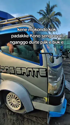 bedaa kelas SD @iqbalalif36 @~mode silent~ #promomakangajian #fypage #wongsante3 #fyp #xybca 