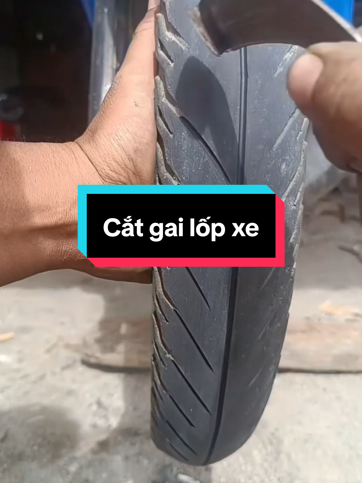 cắt gai lốp xe máy #laitruongsa81 #thietbiotoxemayuytin #vavo #valop #vavooto 