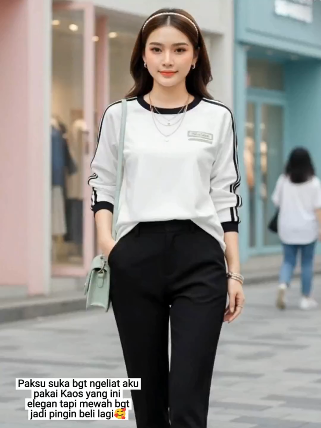 Kaos blouse ini tuh simple, tapi pas dipakai langsung bikin suami lirik terus 😍 Katanya keliatan fresh & lebih muda Nggak lebay, tapi tetap stylish! #kaoswanita #blousewanita #bajumodis #kaoskekinian #styleelegan 
