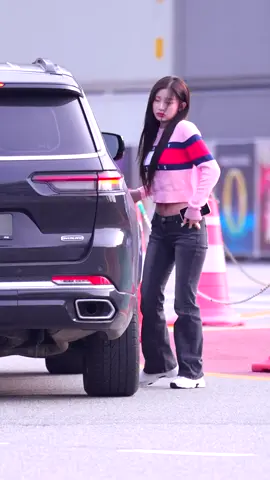 오랜만에 출근 어색어색 이주은(Lee Ju-Eun[李珠珢])치어리더