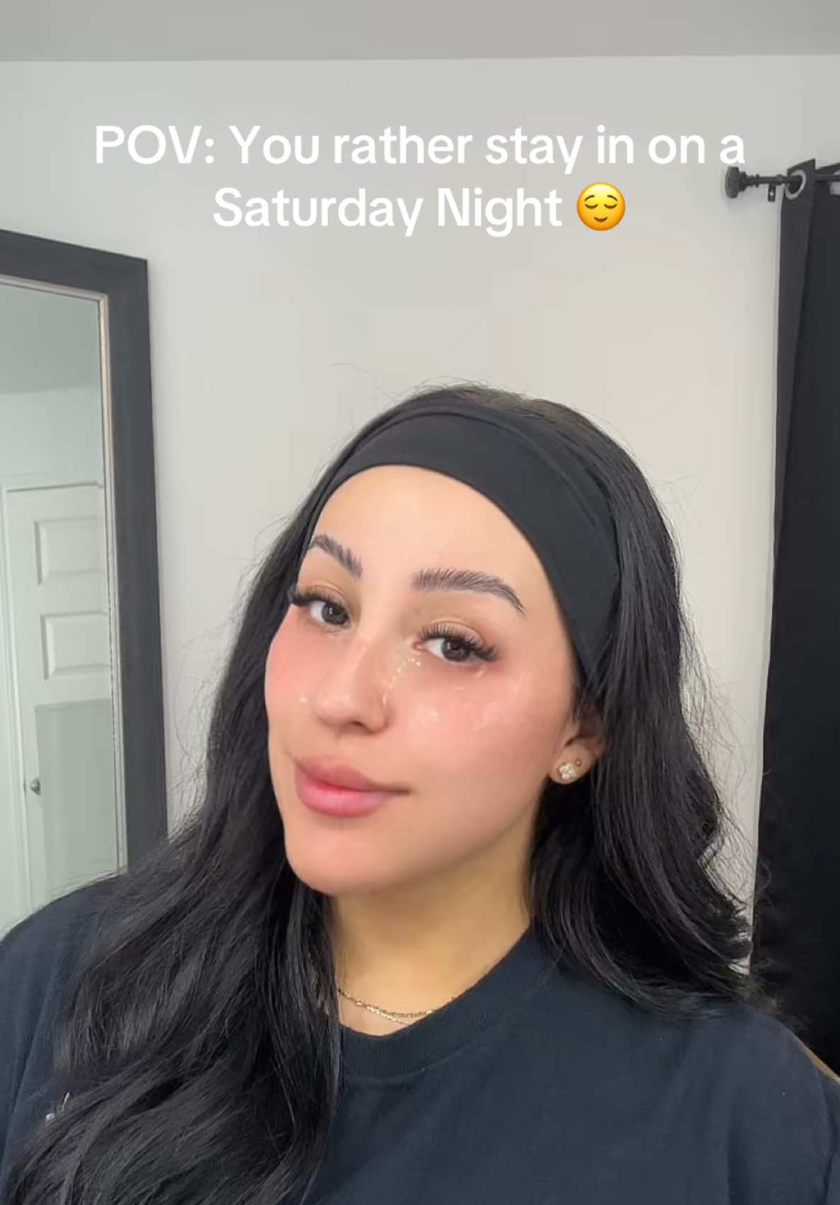 Self care night 😌 #SelfCare #unwindwithme #saturdaynight #relatable #nightroutine 