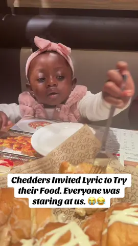Your favorite baby Food critic thank you soo much @Cheddar’s Lyric enjoyed every minute 🩷😭