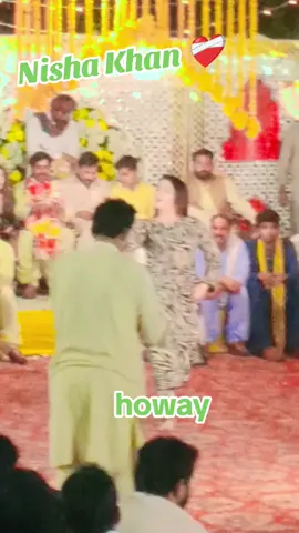 #nishakhan #foryoupage❤️❤️ #viralvideo #dance @Nisha Ali Khan @Nisha Ali Khan Official @Shaheen Studio 