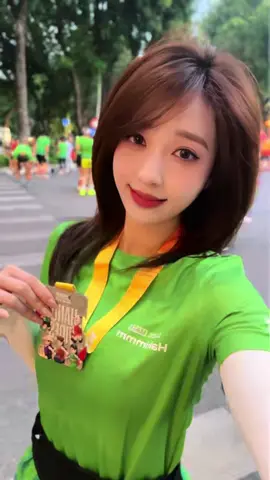 Chưa năm nào lỡ hẹn với VPIM 💚 #vpbankinternationalmarathon #vpbank #hanoivibes #runner #vpim2025 
