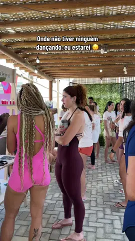 Ainda mais minha dc 😏😏