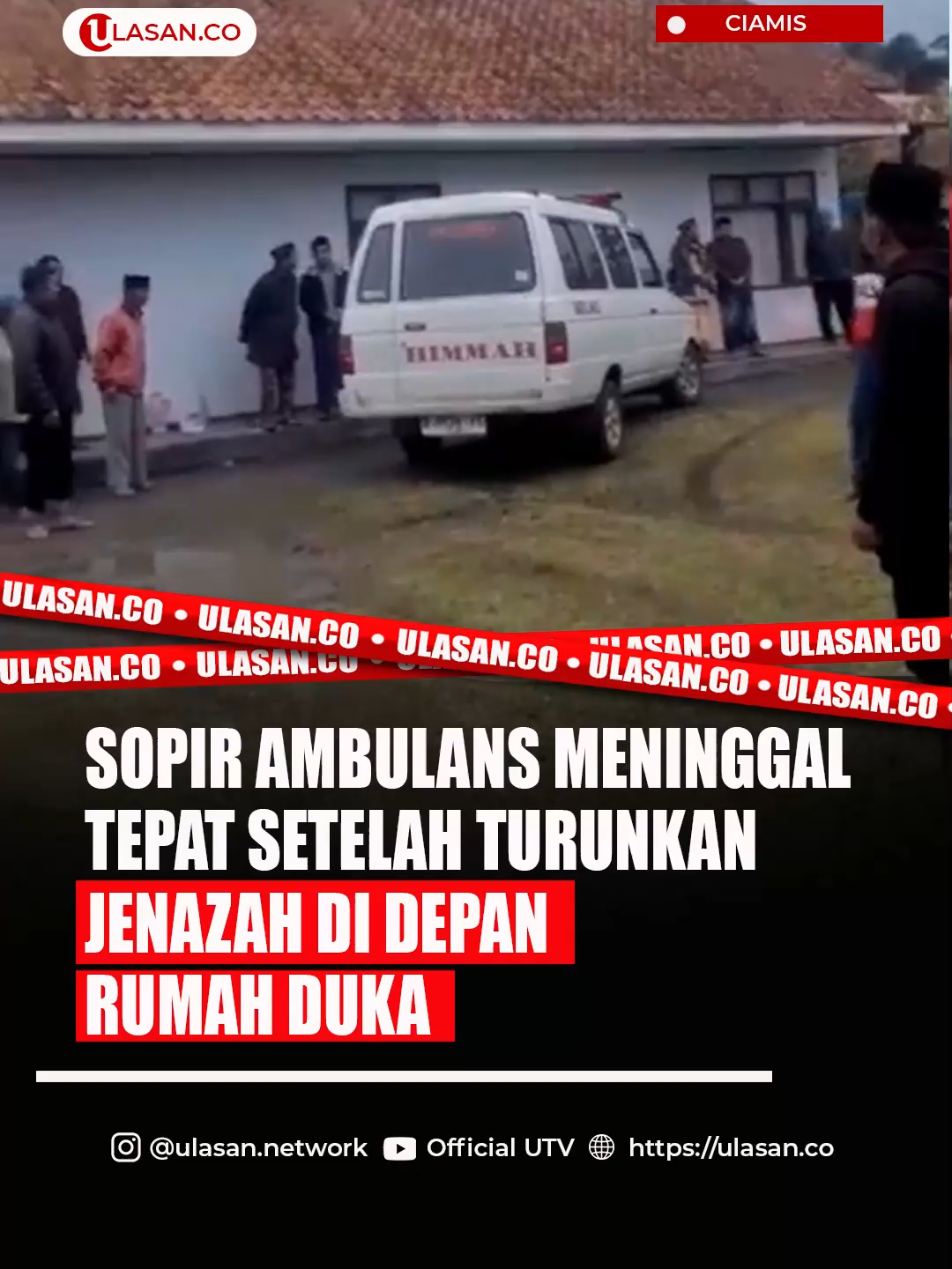 Seorang sopir ambulans bernama Wahyu (48), asal Bandung, Jawa Barat, meninggal dunia sesaat setelah mengantarkan jenazah Lilih (45), warga Dusun Hujung Tiwu 2, Desa Hujung Tiwu, Kecamatan Panjalu, Kabupaten Ciamis, Jumat (24/10/2025) sore. Dalam video yang beredar di media sosial, terlihat ambulans yang dikemudikan Wahyu tiba di rumah duka. Ia sempat memarkirkan ambulans, lalu memundurkannya untuk mempermudah proses penurunan jenazah. Namun, ketika warga menurunkan jenazah Lilih dari ambulans, tiba-tiba Wahyu terjatuh dari kursi kemudi dan tak sadarkan diri. Warga sempat membawanya ke puskesmas untuk mendapatkan pertolongan. Namun, nyawanya tidak tertolong. “Saat warga mengeluarkan jenazah, tiba-tiba Mang Wahyu terjatuh,” kata Kepala Dusun Hujung Tiwu 2, Rudi Soleh Komarudin, saat dihubungi melalui sambungan telepon, Sabtu (25/10/2025). Sebelum meninggal, Lilih diketahui menjalani perawatan selama sekitar sepekan di Rumah Sakit Hasan Sadikin (RSHS) Bandung. Jenazahnya kemudian dibawa pulang ke kampung halamannya di Panjalu menggunakan ambulans milik Himpunan Masyarakat Hujung Tiwu (Himmah). Saat kejadian, Wahyu diketahui sedang bersiaga di garasi ambulans tersebut. Ia sehari-hari beraktivitas di Bandung. Begitu mendapat kabar ada warga yang meninggal, Wahyu langsung membawa jenazah Lilih pulang ke Panjalu. “Sopir ambulans banyak, saat itu mungkin hanya ada Mang Wahyu (di garasi), jadi dia yang mengantar,” ujar Rudi. Berdasarkan keterangan keluarga Lilih, selama perjalanan menuju Panjalu, kondisi Wahyu tampak sehat dan tidak menunjukkan tanda-tanda sakit. Bahkan, ketika waktu shalat Ashar tiba, Wahyu sempat berbincang dengan keluarga Lilih. “Kata anaknya Ibu Lilih, nanti saja di lembur (kampung halaman), masih keburu (sampai),” jelas Rudi. Namun, menurut informasi dari keluarga Wahyu, almarhum memiliki riwayat penyakit lambung. “Kata keluarga, punya sakit mag, suka sesak (saat kambuh),” katanya. Sumber Artikel : bandung.kompas.com #beritatiktok #brandatiktokviral #beritaviral #beritaterkini #beritaupdate #fyppppppppppppppppppppppp #BERITAVIRAL