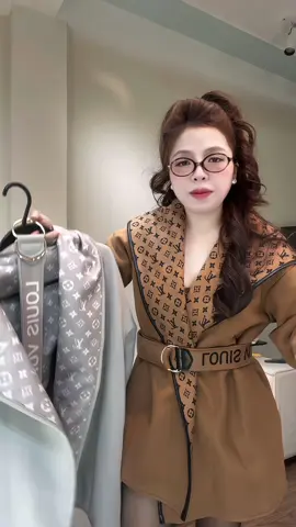 Áo khoác #vietngaphamreview #aokhoacnu 