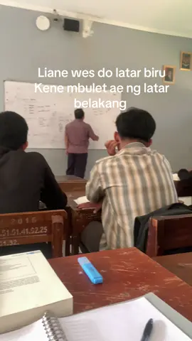 Metopen bikin napsu makan gaenak #kuliahsambilkerja #universitasterbuka #ut #manajemen #fyppppppppppppppppppppppp 