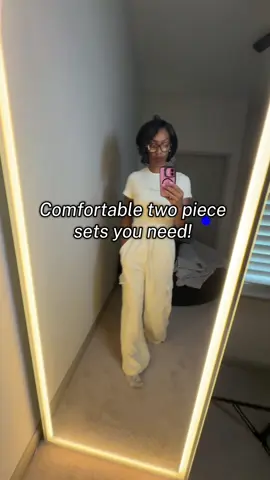 These two piece sets are sooooo comfortable, stretchy, soft and look so flattering together. If I were you I’d get mine while they’re in stock. #twopiecesets #fallfashion #OOTD #blackfridaydeals #clothesforwomen 