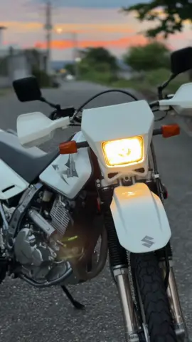 Se Vende Dr650 Año 2014 Ubicada en el Vigia edo Merida 🇻🇪 Inf al WhatsApp +5804248869861 #venezuela #dr #merida #moto #dr650 