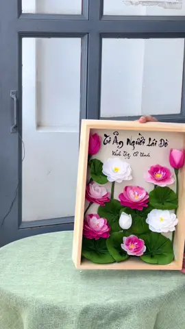 Khung tranh hoa sen handmade#hoagiaynhunhandmade #xuhuong #quatang #hoagiayhandmade #nhagiaovietnam 