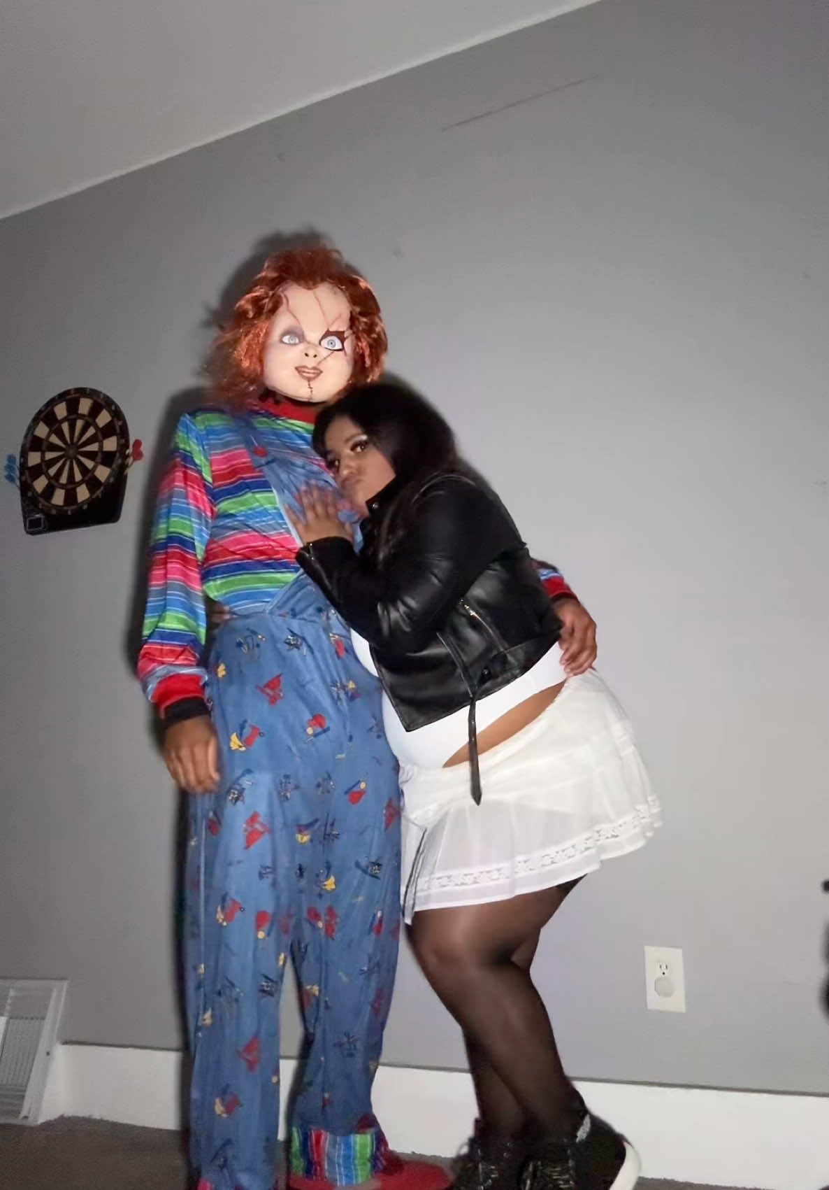 oh chuckyy❤️  #chucky #tiffany #halloween #couplecostumes #relationshipgoals #fyp #foryou