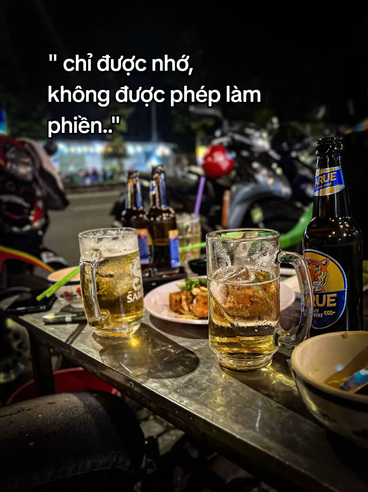 người tốt cho bạn hạnh phúc,  người không tốt cho bạn kinh nghiệm, người tồi tệ cho bạn bài học, còn người tuyệt vời hơn thì cho bạn kỉ niệm đẹp… #tamtrang #camxuc #nhachaymoingay #xh 