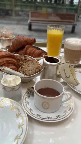 This is your sign to go to Laduree in Paris ☕️☺️ #ladureeparis #christmasinparis #traveltok #cafe