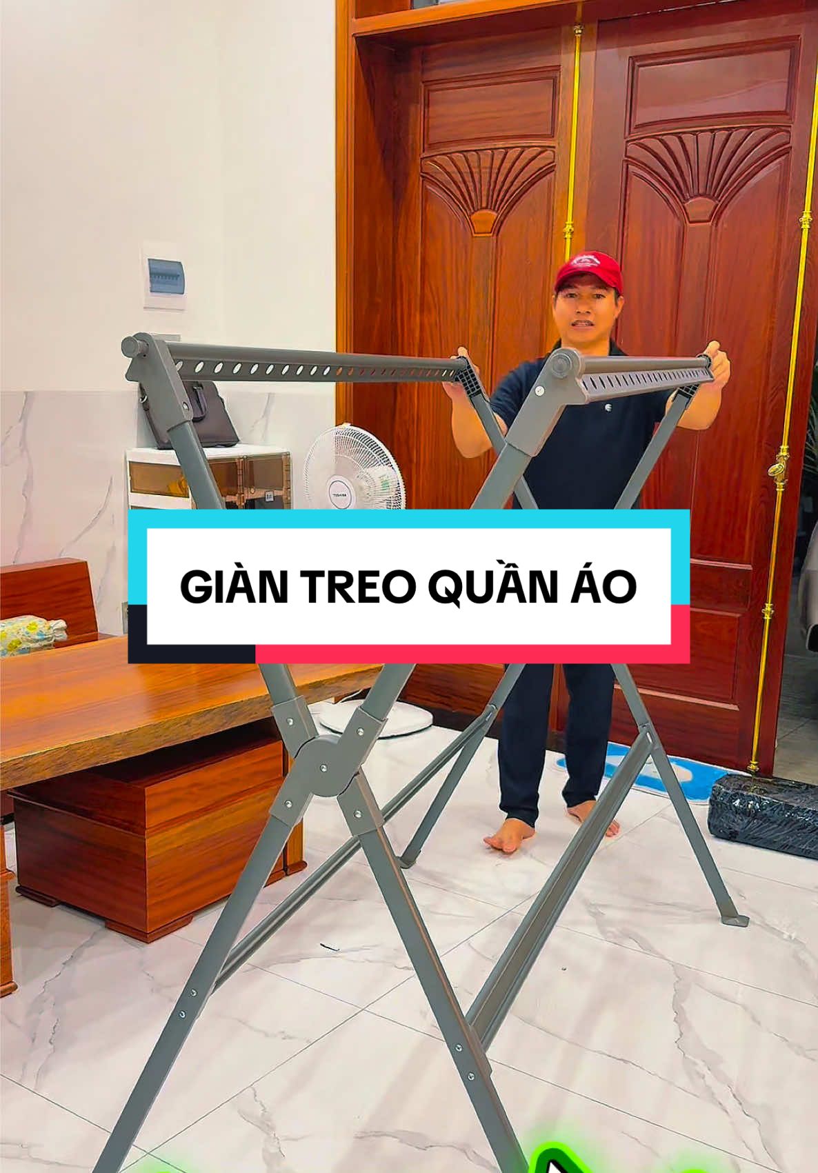 Giàn phơi quần áo gấp gọn, cây treo quần áo dành cho gia đình, thiết kế nhiều kích thước. #hoangvinhvn #giatreoquanao #caytreoquanao #quanao #xuhuong 